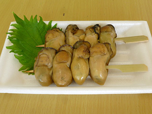 牡蠣串かば焼(1串)　500円